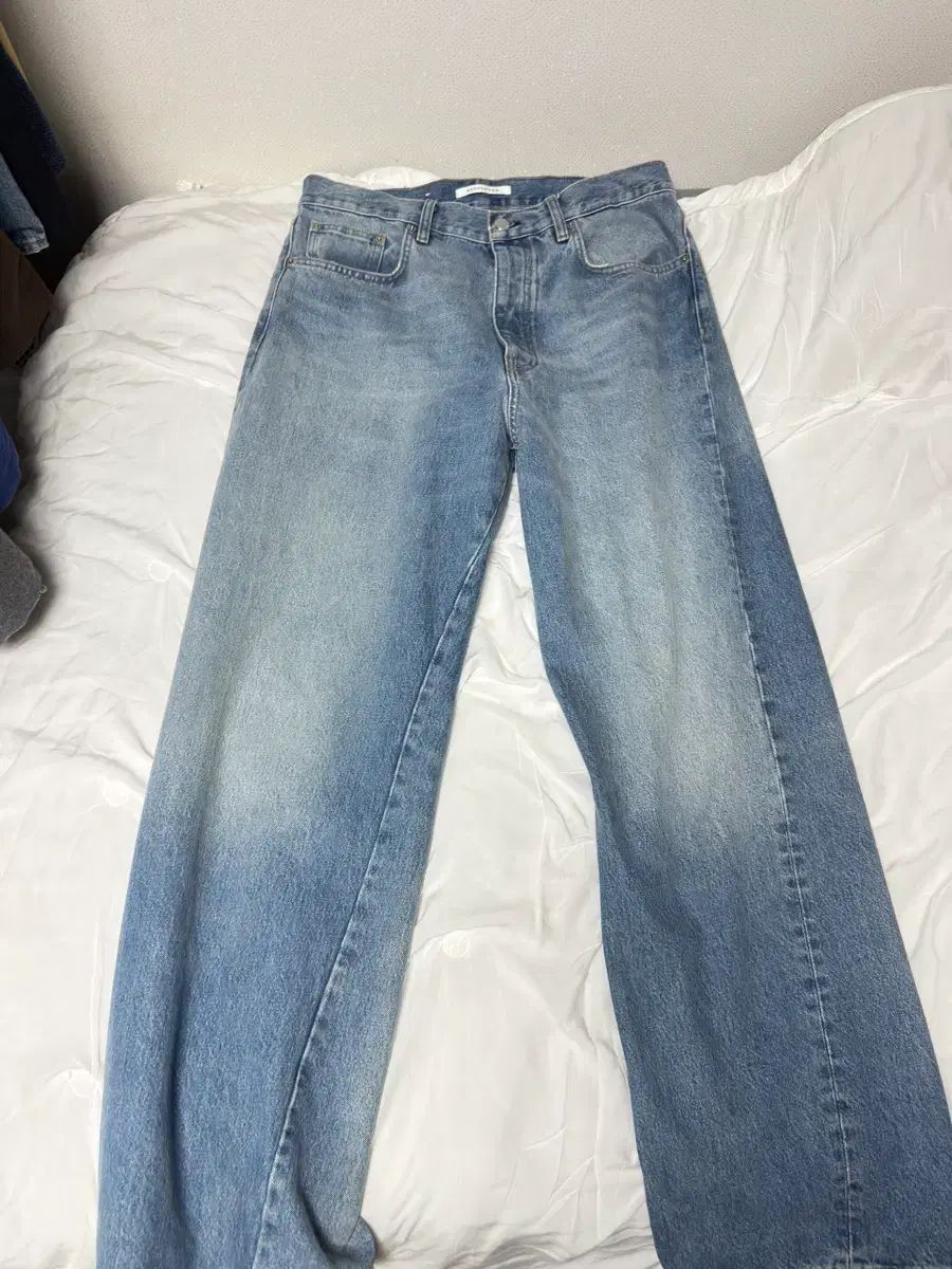 TWIST ジーンズ SUNFLOWER - WIDE (サンフラワー) 中古・古着通販 