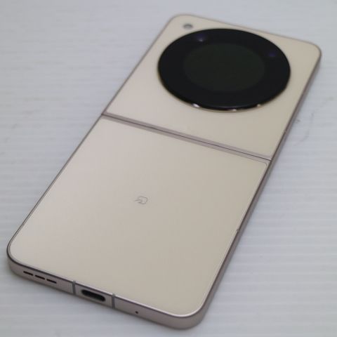 超美品 SIMフリー Libero Flip ゴールド スマホ ZTE 即日発送 土日祝