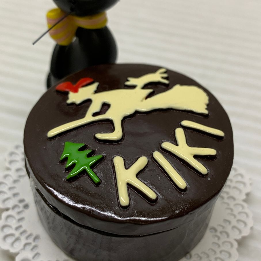 中古品】 魔女の宅急便 小物入れ キキ チョコケーキ アクセサリー