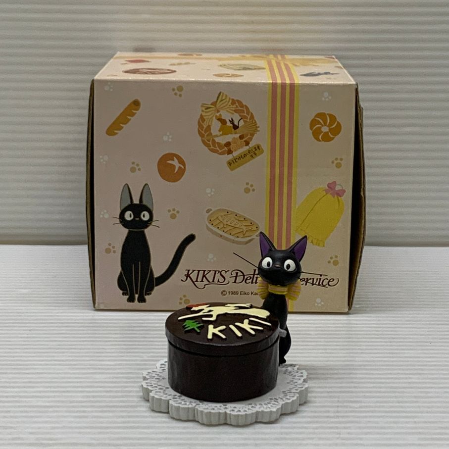 中古品】 魔女の宅急便 小物入れ キキ チョコケーキ アクセサリー