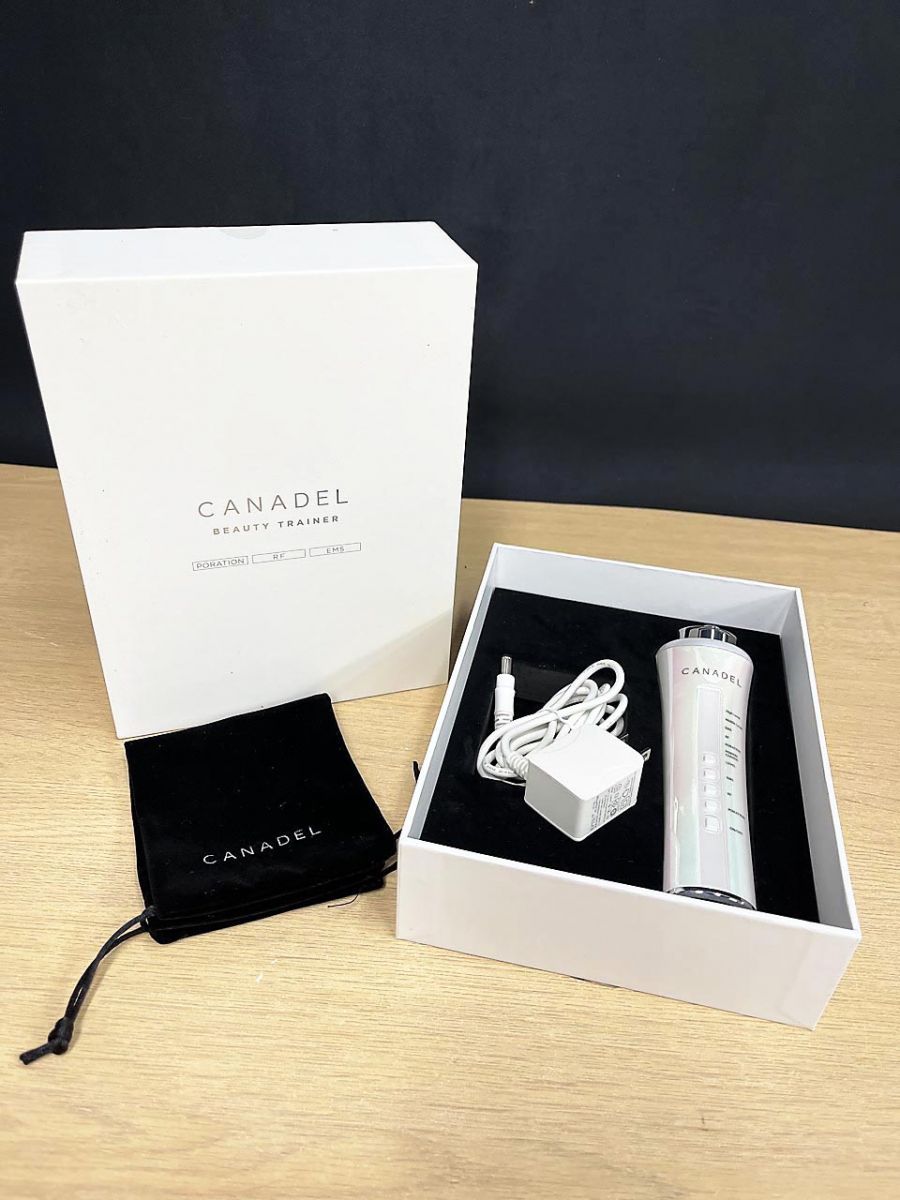 【家庭用美顔器】未使用品カナデルビューティートレーナー CANADEL カナデル BEAUTY TRAINER ビューティートレーナー 家庭用美顔