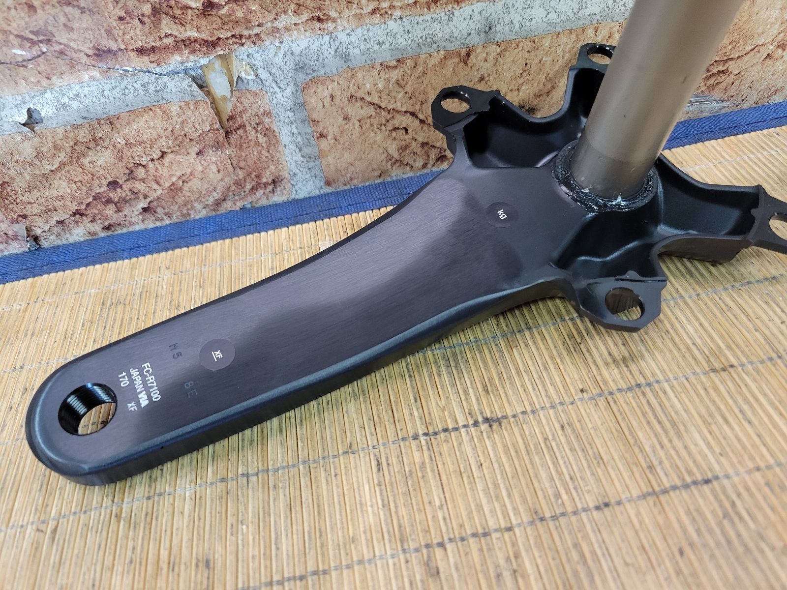 □ SHIMANO FC-R7100 105 170mm シマノ クランクアーム ロード 同梱