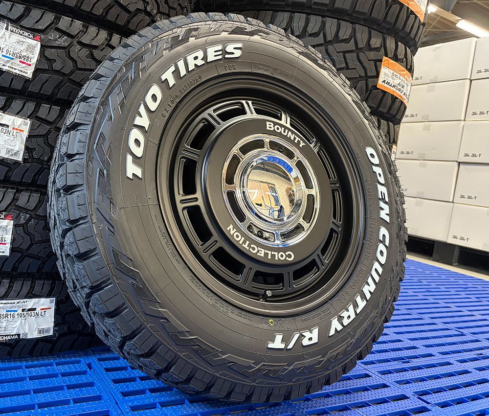 車検対応】 200系 ハイエース レジアスエース 16インチ / TOYO