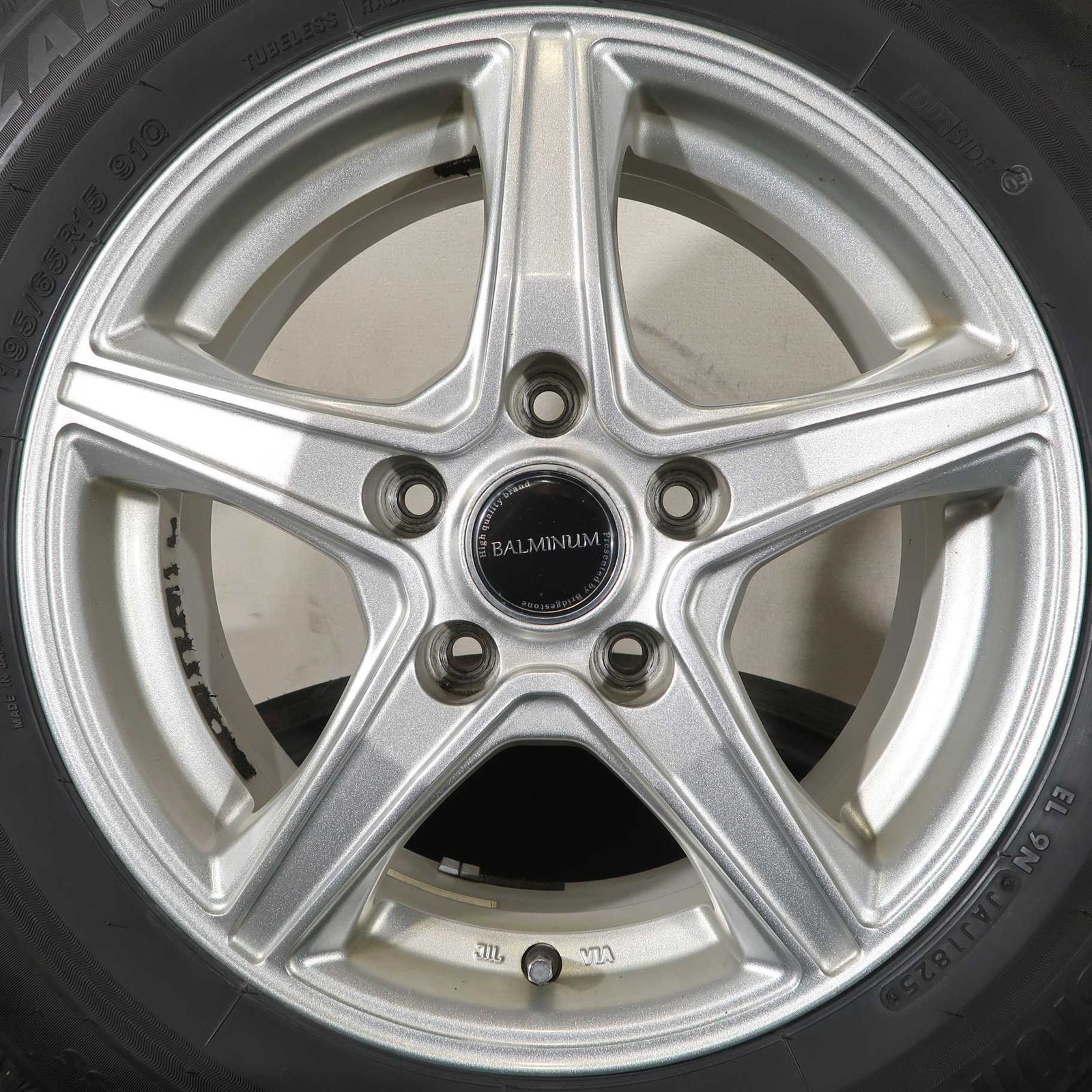 セレナ C27 C26 ヴォクシー ノア 80系 等 4本 15インチ 6J +45 5H PCD 
