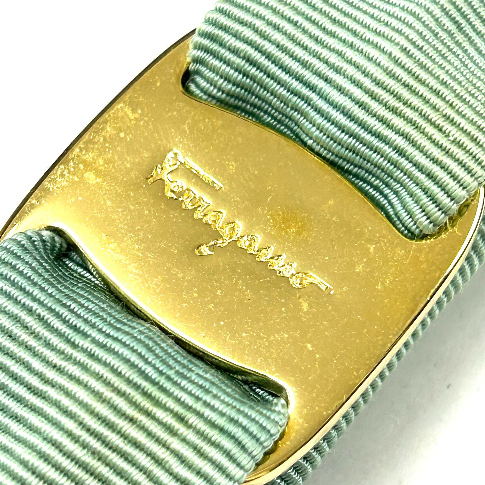 フェラガモ Salvatore Ferragamo ヴァラリボン バレッタ CELADON