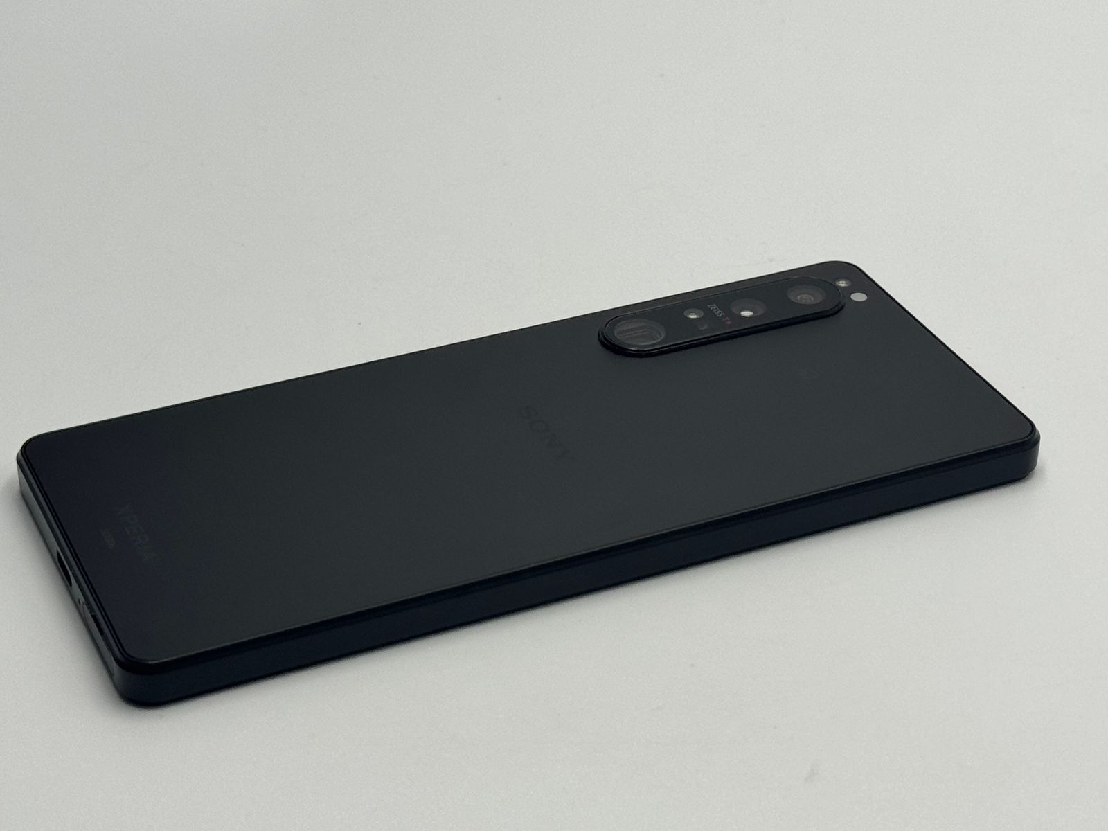 中古B】Xperia 1 IV SOG06 256GB ブラック SIMフリー - メルカリ