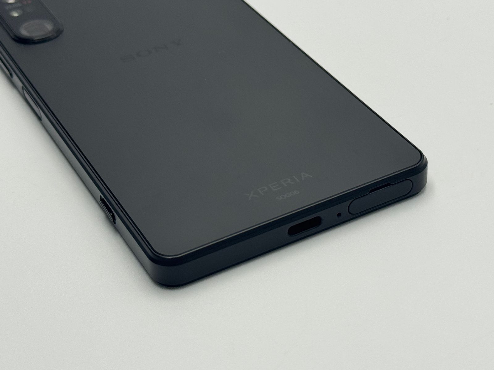 中古B】Xperia 1 IV SOG06 256GB ブラック SIMフリー - メルカリ