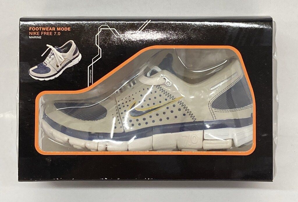 タカラトミー スポーツレーベル コンボイ(マリンVer) NIKE FREE 7.0 1