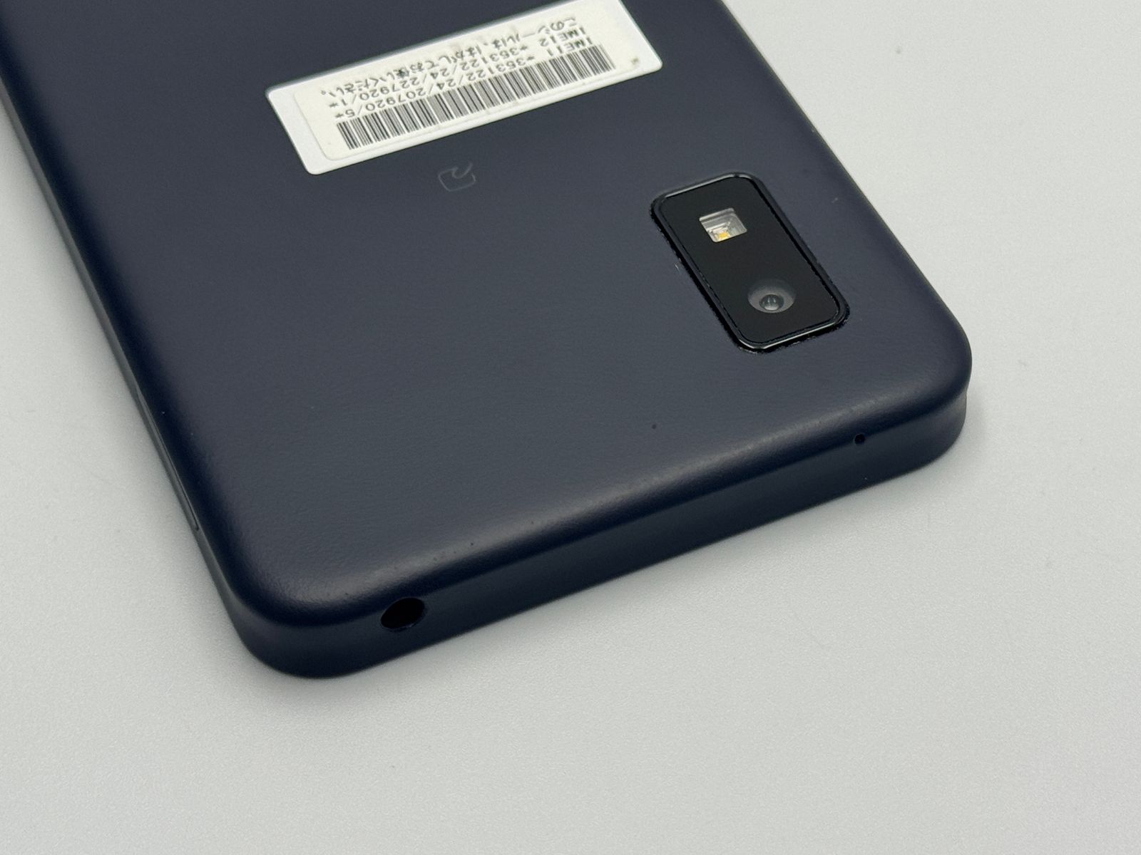 AQUOS wish3 A302SH ブラック SIMフリー中古B - メルカリ