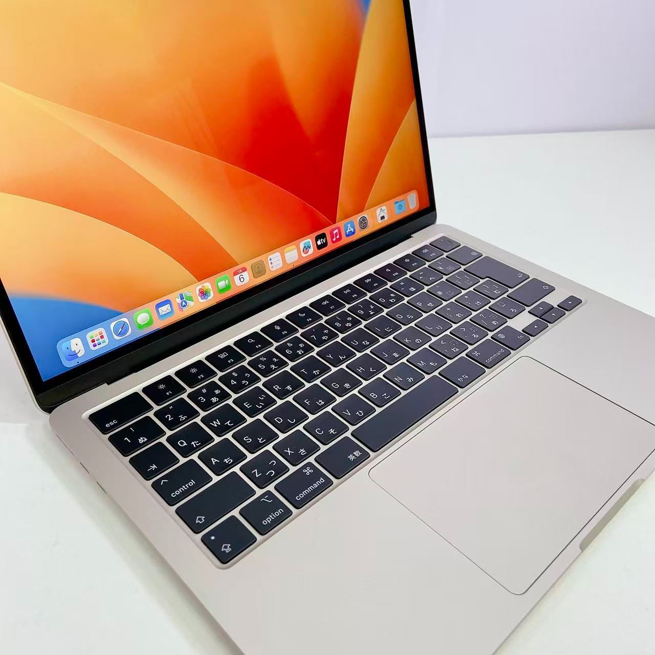 美品 MacBook Air M2 16GB/512GB スターライト - メルカリ