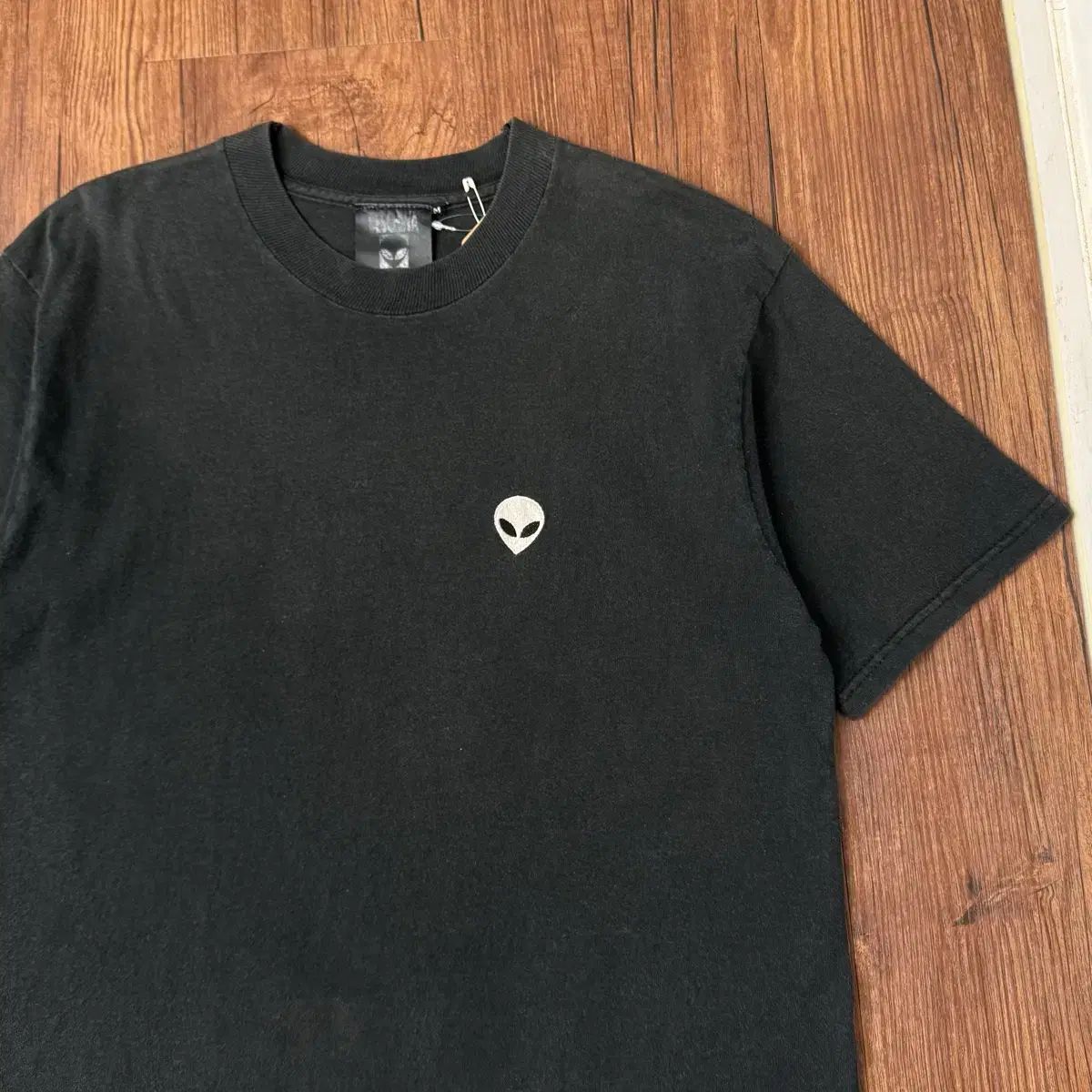 90s BESCHWA エイリアン ヴィンテージ Tシャツ