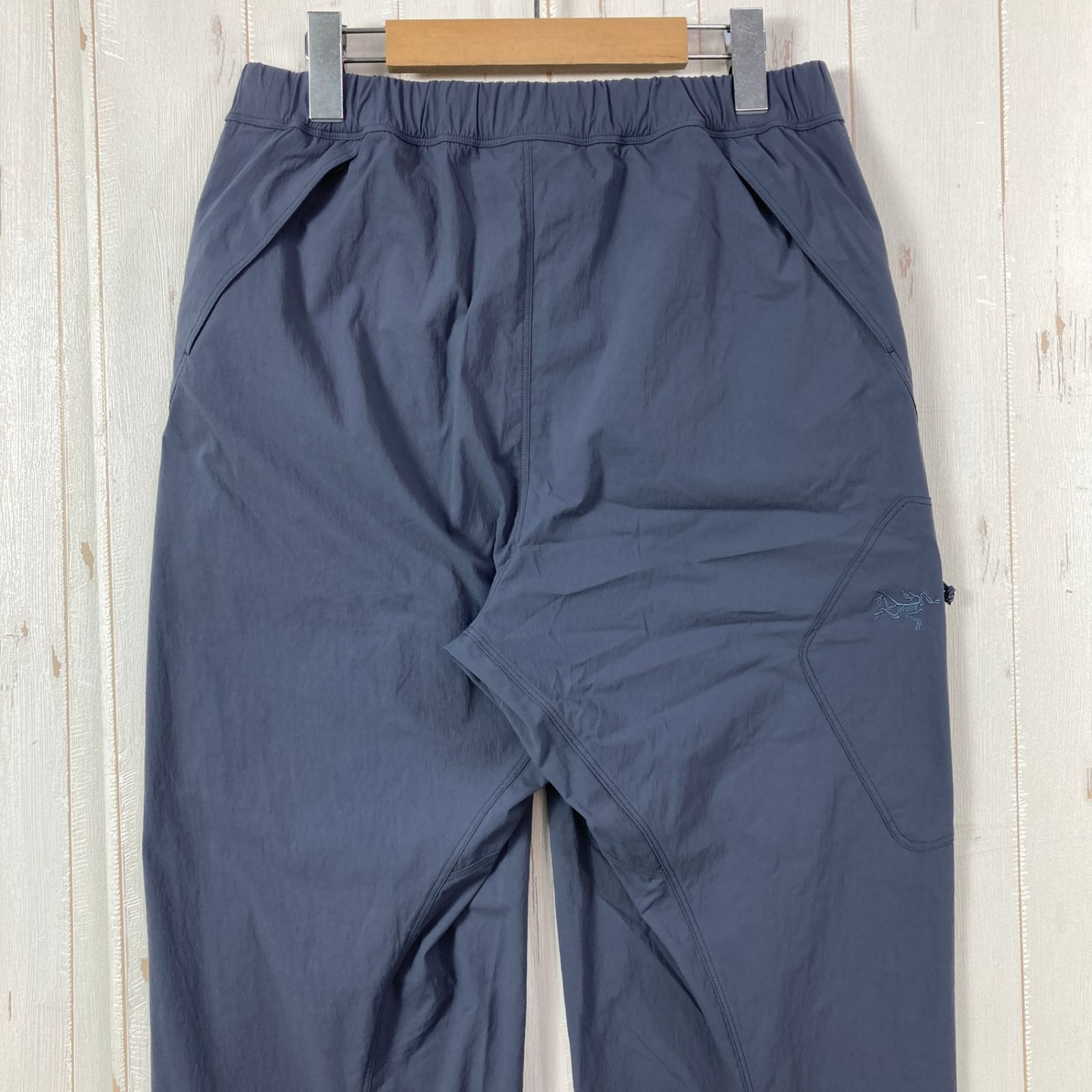 📦️Men's S ネイビー系 Arcteryx ( アークテリクス ) コンシール
