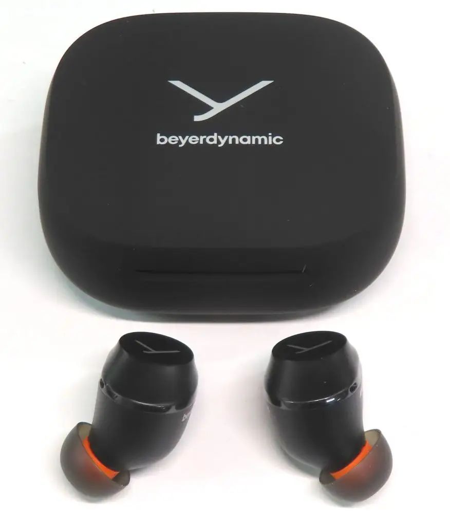 【中古】ヘッドフォン beyerdynamic 完全ワイヤレスイヤホン AMIRON 300 (ブラック) [AMIRON 300]