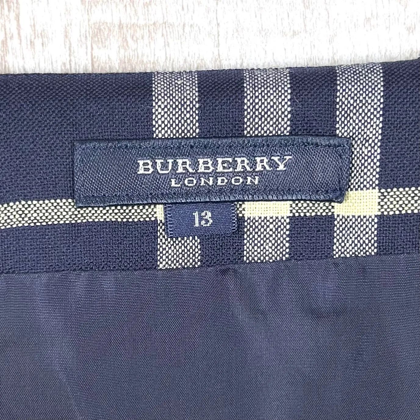 BURBERRY LONDON バーバリーロンドン ノバチェック ウール ベルト付き