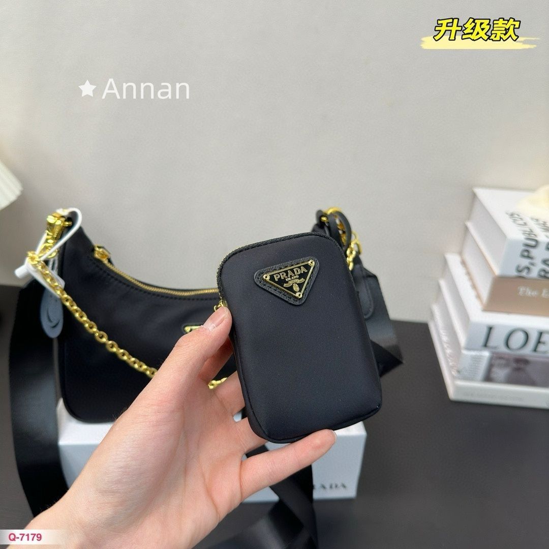 PRADA ショルダーバッグ（超美品） 超美品 限定品 レディース PRADA プラダ ショルダーバッグ - メルカリ