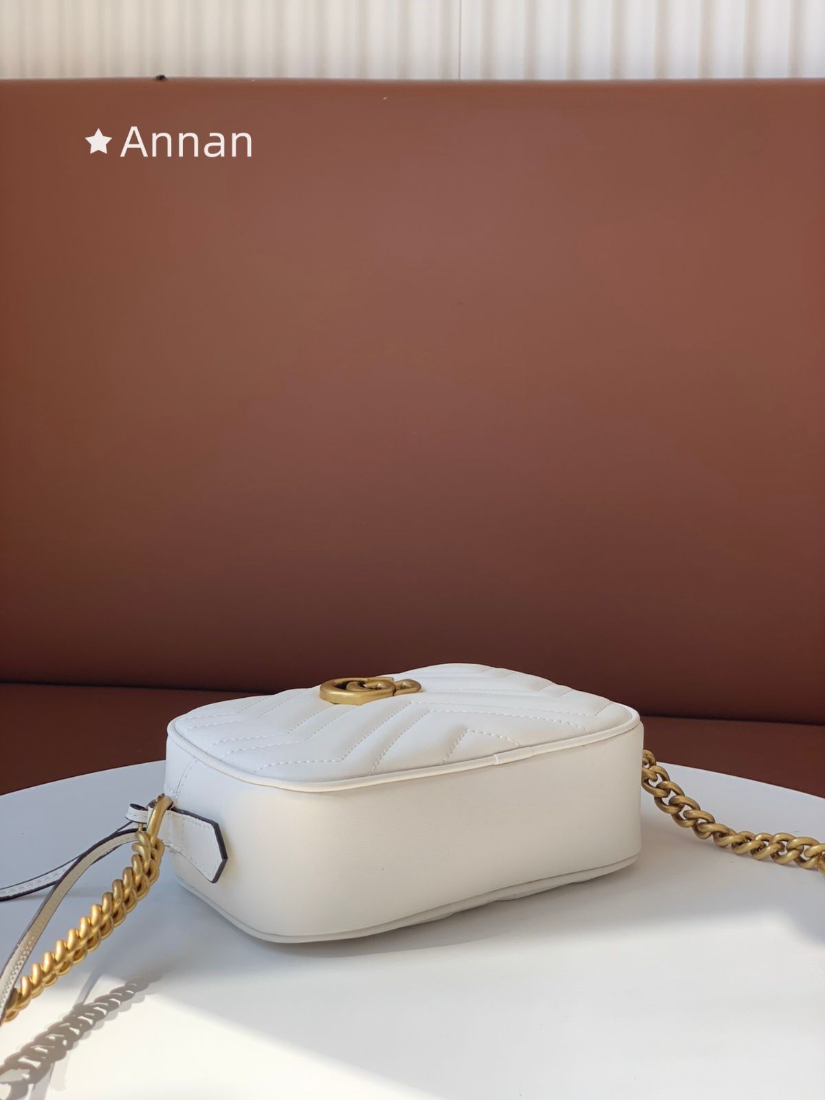 時*計様 本物保証！GUCCI GGマーモント キルティング！ショルダーバッグ 送料込☆ GUCCI (グッチ) GGマーモント ショルダーバッグ レザー