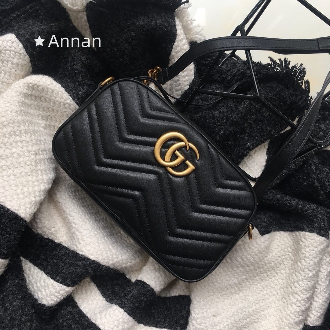 新品 希少 グッチ(Gucci) グッチ ショルダーバッグ GGマーモント
