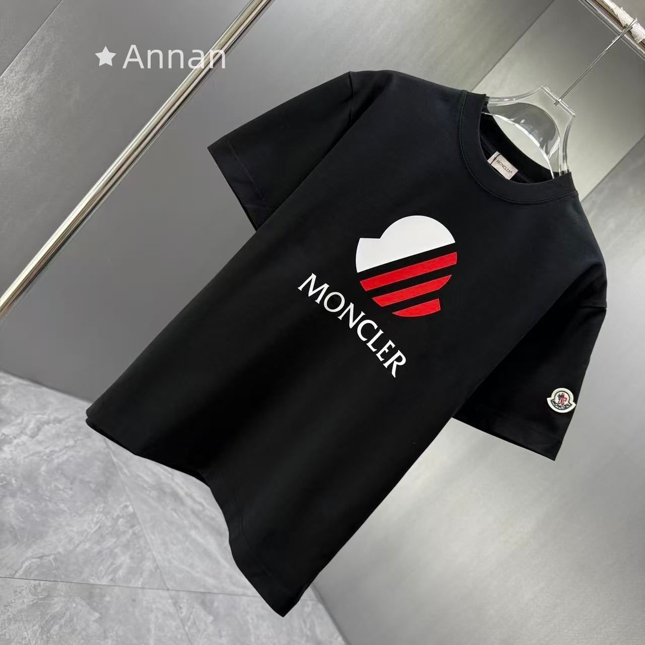 未使用品】最終値下げMONCLER モンクレール Tシャツ 半袖 夏服