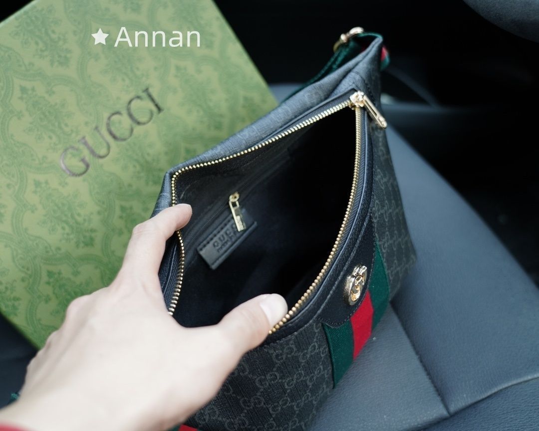 お洒落 極美品 メンズ GUCCI グッチ ウエストポーチ - メルカリ