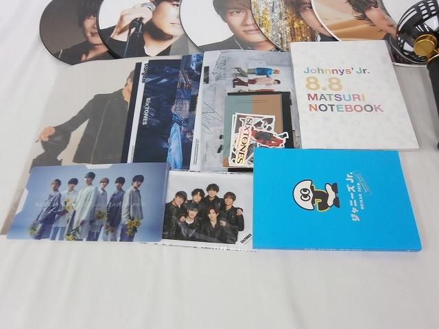 中古品 SixTONES 森本慎太郎 うちわ ペンライト ミニクリアファイル 等