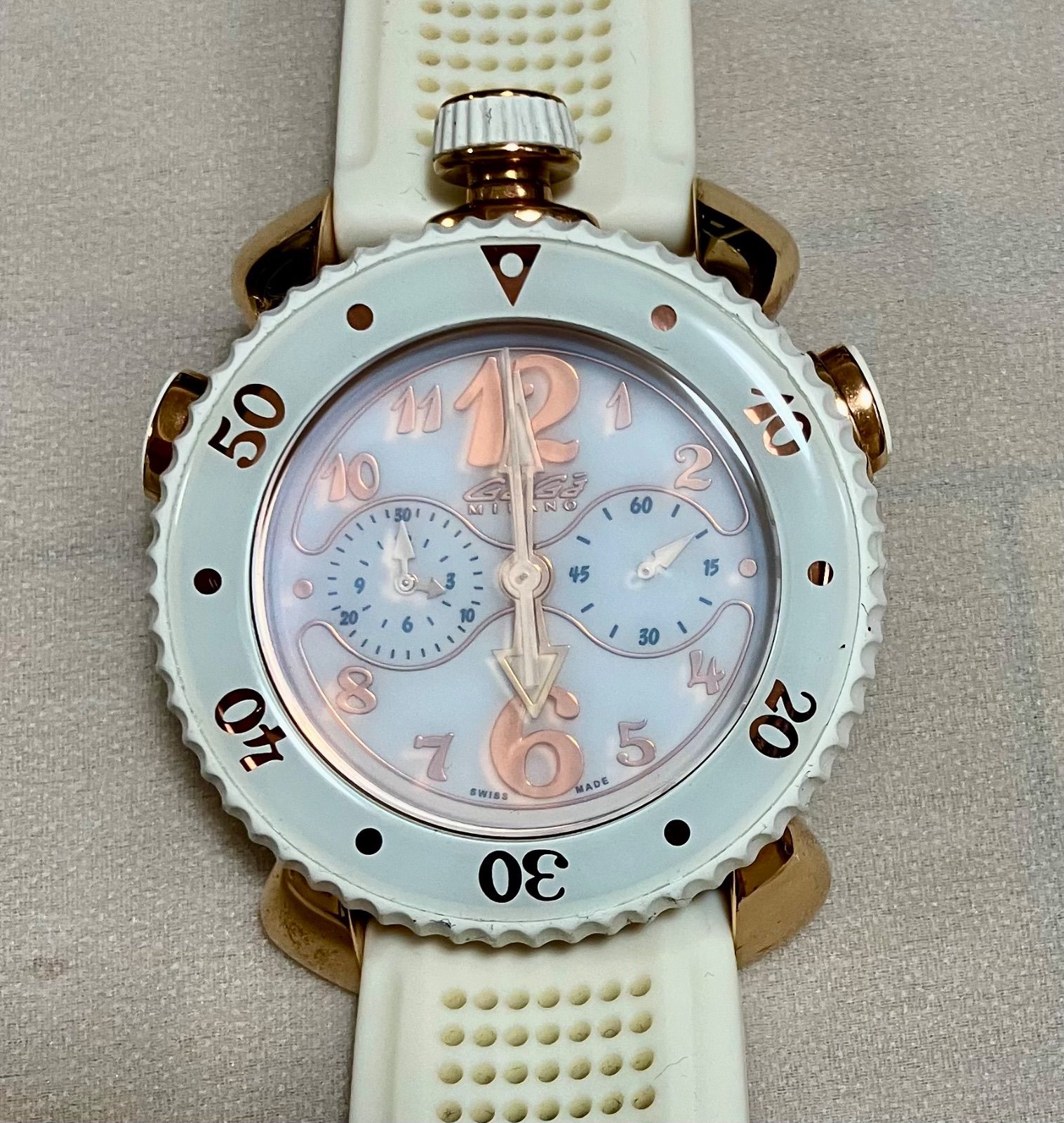 ✨極美品✨【稼働品】GaGa MILANOマヌアーレ46 腕時計 ☆ 動作未確認☆GaGa Milano マヌアーレ46☆スポーツクロノ☆GP☆白