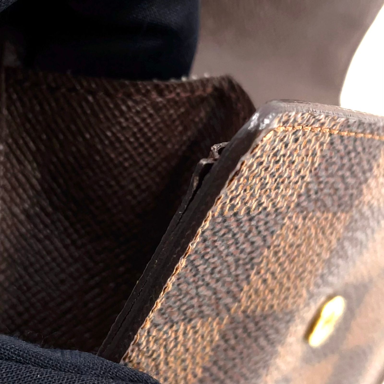 新着】LOUIS VUITTON ポルトフォイユ エリーズ ダミエエベヌ