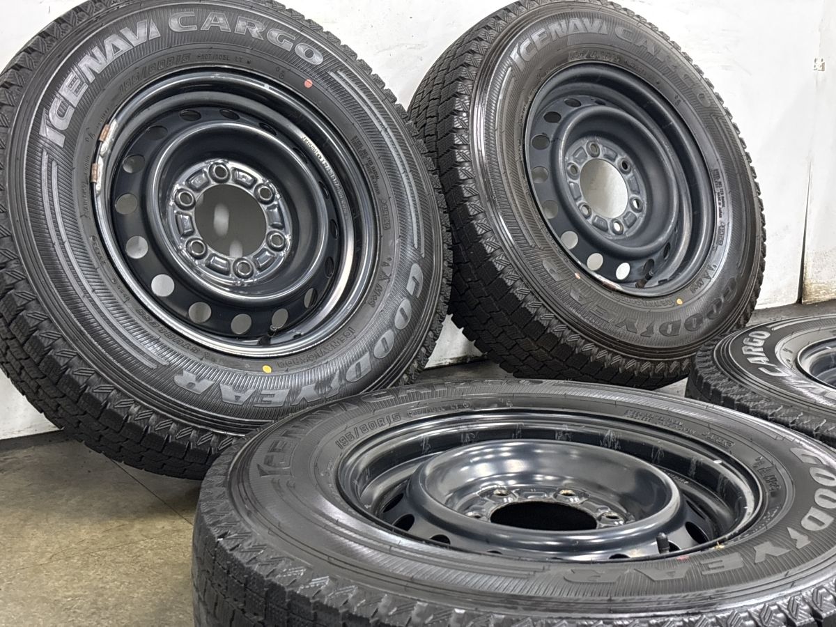 バリ溝 スタッドレス付】トヨタ 200 ハイエース 純正 15in 6J +35