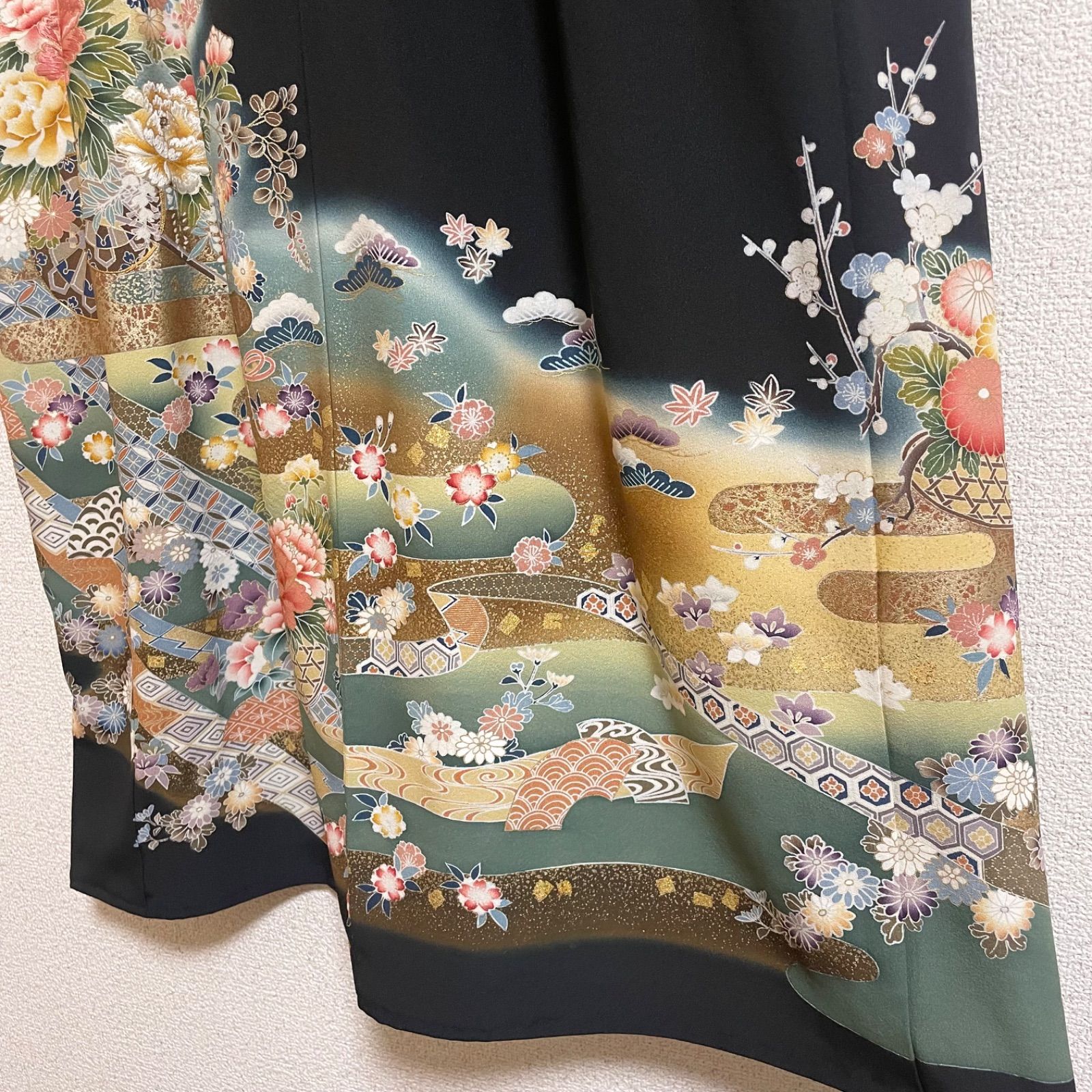 一点物 着物リメイク ロングワンピース ドレス 黒留袖 正絹 作家物 花