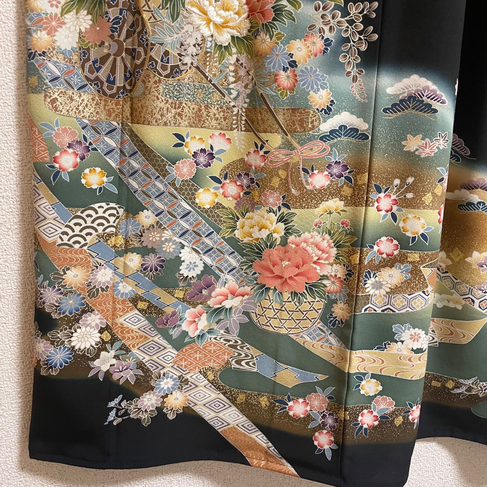 一点物 着物リメイク ロングワンピース ドレス 黒留袖 正絹 作家物 花