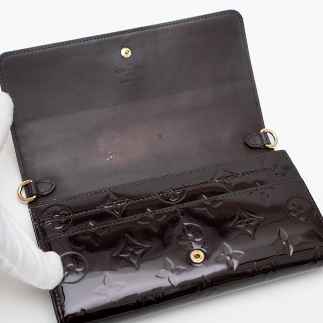 LOUIS VUITTON ルイヴィトン ポルトフォイユ サラ チェーン M90088
