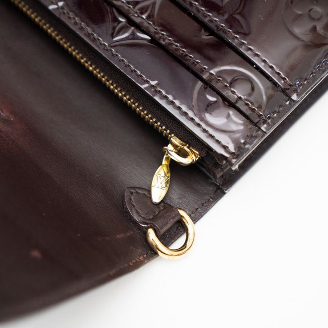 LOUIS VUITTON ルイヴィトン ポルトフォイユ サラ チェーン M90088