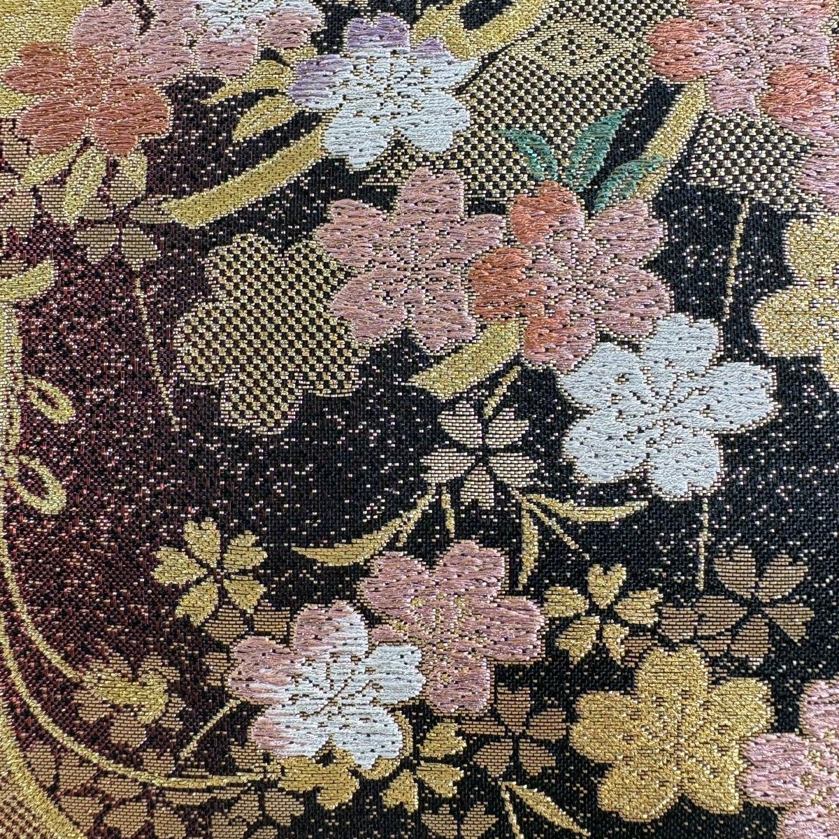 美品】 袋帯 秀品 振袖向き 几帳 桜 金糸 箔 黒 六通 正絹 【中古