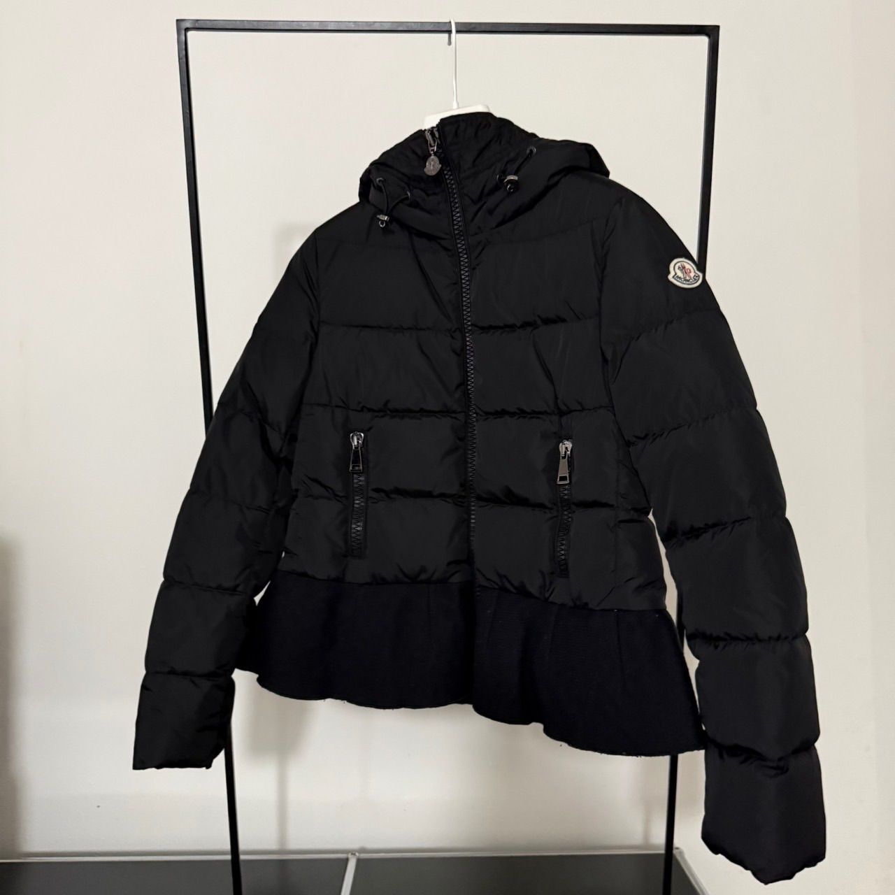 ☆モンクレール NESEA フリルダウンコート サイズ0 ブラック 美品