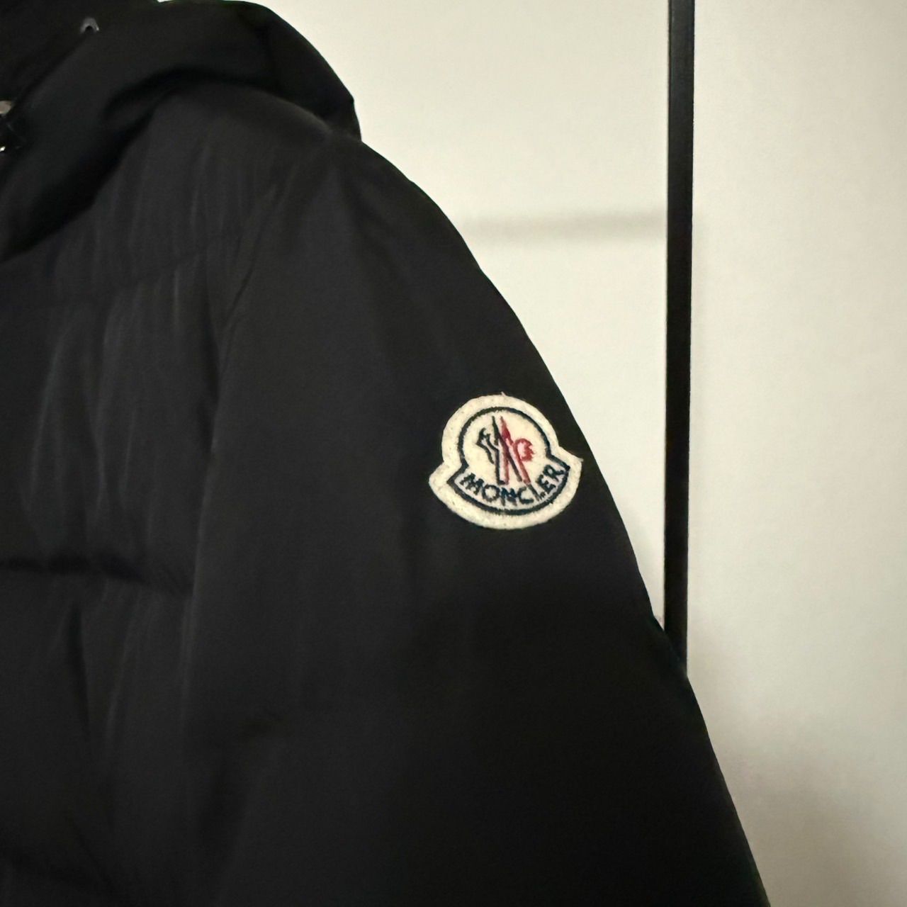 ☆モンクレール NESEA フリルダウンコート サイズ0 ブラック 美品 