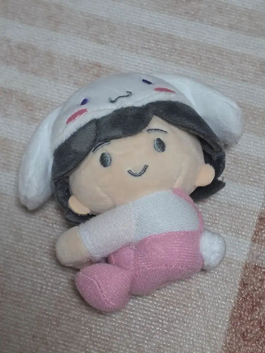 道枝駿佑 サンリオ ぬいぐるみ 出品 - メルカリ