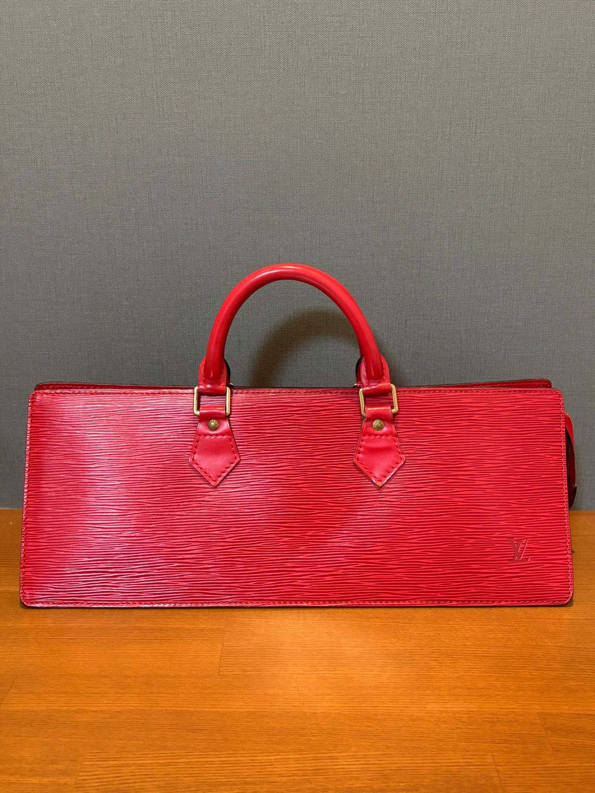 LOUIS VUITTON ルイヴィトン エピ サックトリアングル ハンドバッグ