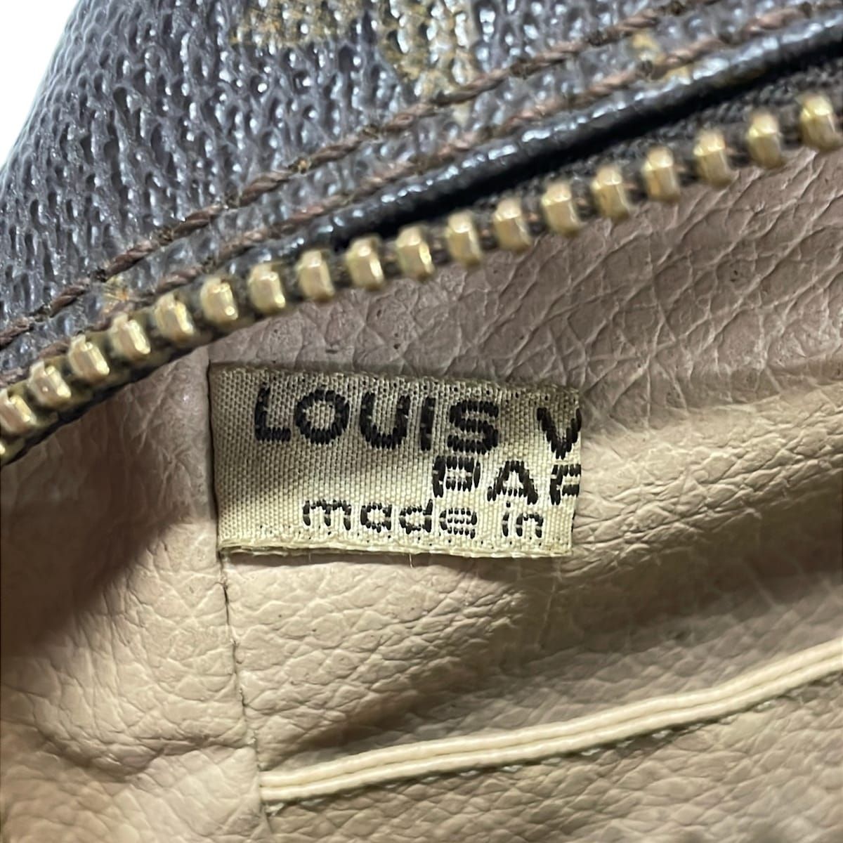 LOUIS VUITTON(ルイヴィトン) ポーチ モノグラム トゥルーストワレット