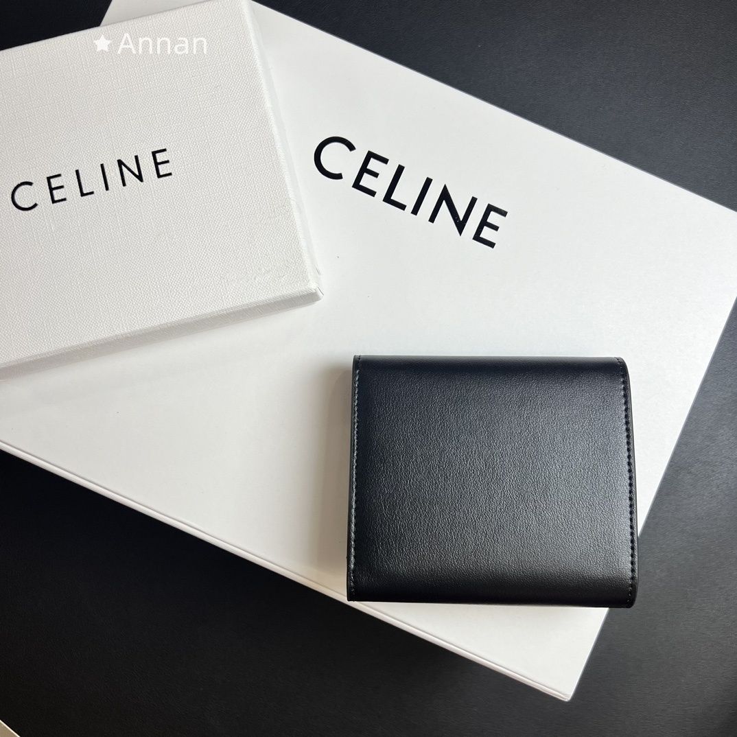 最終値下げ】 人気 CELINE セリーヌ ウォレット 折り財布 小銭入れ