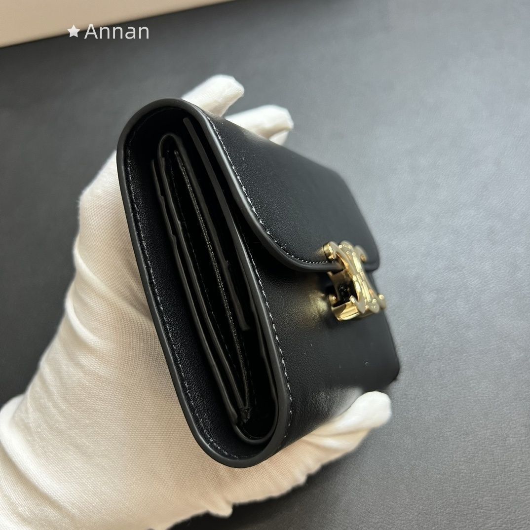 最終値下げ】 人気 CELINE セリーヌ ウォレット 折り財布 小銭入れ