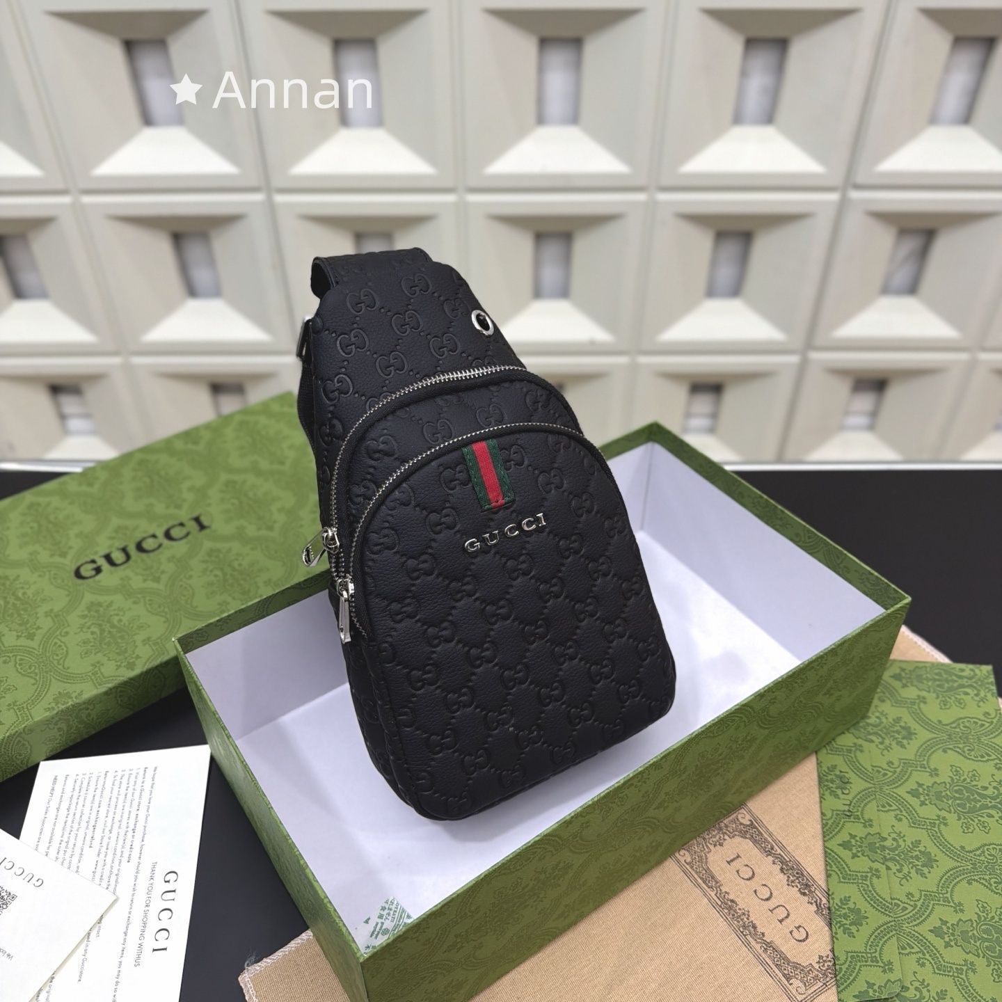 激レア 限定品メンズ GUCCI グッチ ボディーバッグ - メルカリ