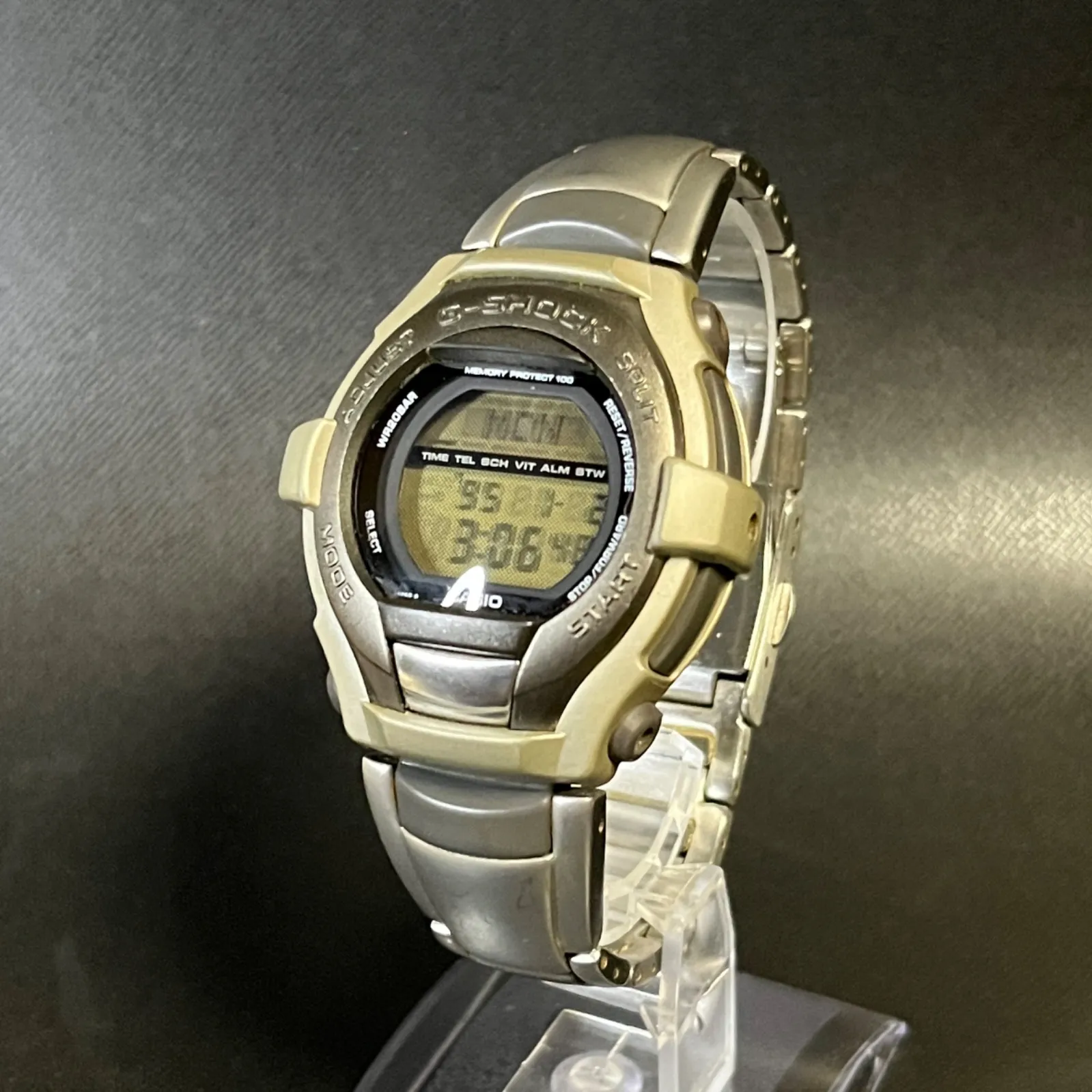 [Working Condition] G-SHOCK GT-000 White Y2K Digital Watch – Tested and working,