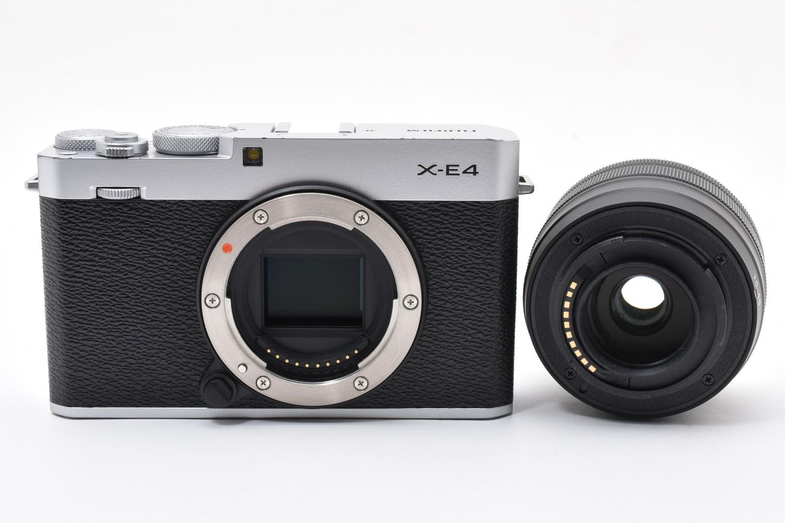 シャッター回数10204回！□極上品□ FUJIFILM X-E4 XC15-45mm レンズ