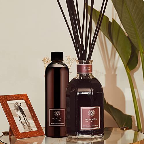【直営】DR. VRANJES ?ドットール・ヴラニエス ROSSO NOBILE〈ロッソ ノービレ〉ディフューザー リフィル500ml+付属スティック約40cm ルームフレグランス エレガントなオリジナルショッピングバッグ付き メイドインイタリー モチーフは 【直営】DR. VRANJES ?ドットール・ヴラニエス ROSSO NOBILE〈ロッソ ノービレ〉ディフューザー リフィル500ml+付属スティック約40cm ルームフレグランス エレガントなオリジナルショッピングバッグ付き メイドインイタリー モチーフは
