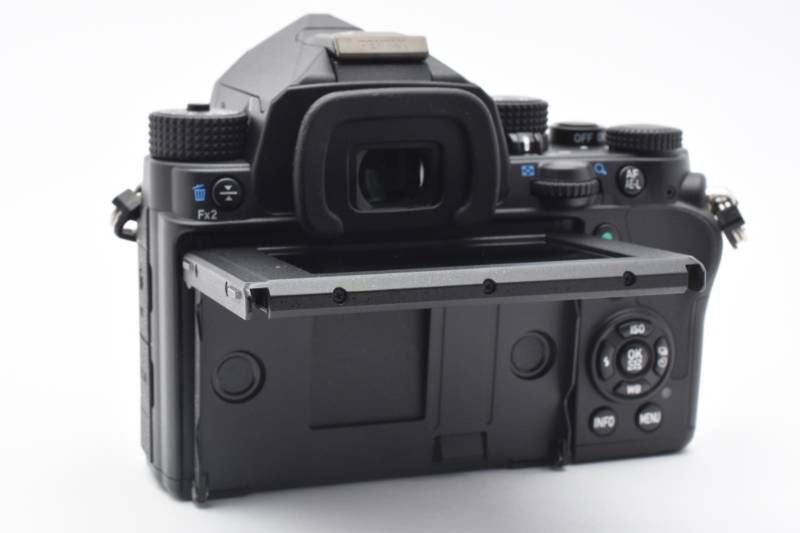 ☆極上美品☆《ショット数4,528回》PENTAX ペンタックス KP ボディ