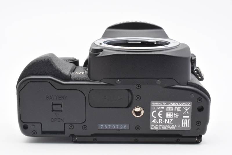 ☆極上美品☆《ショット数4,528回》PENTAX ペンタックス KP ボディ