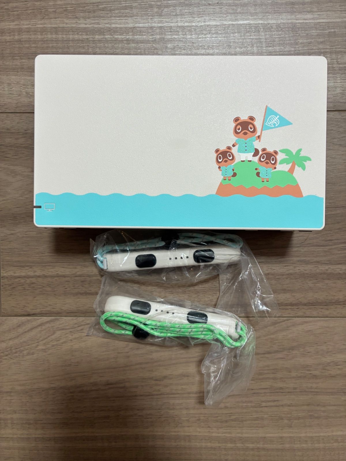 あつまれ どうぶつの森 任天堂Switch 本体 バッテリー強化版 - メルカリ