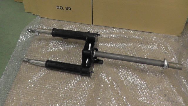 ディオ FI　AF68-1407xxx　の　フロントフォーク:#1783039993