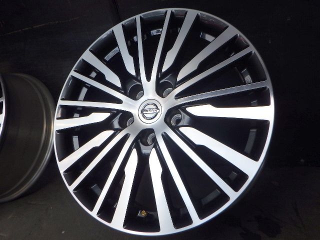 【4022】B▲送料無料▲日産純正(E52 エルグランド)▲18x7.5J 5穴 PCD114.3 +55▲4本 26103910 4022】B△送料無料△日産純正(E52 エルグランド)△18x7.5J 5穴 PCD114