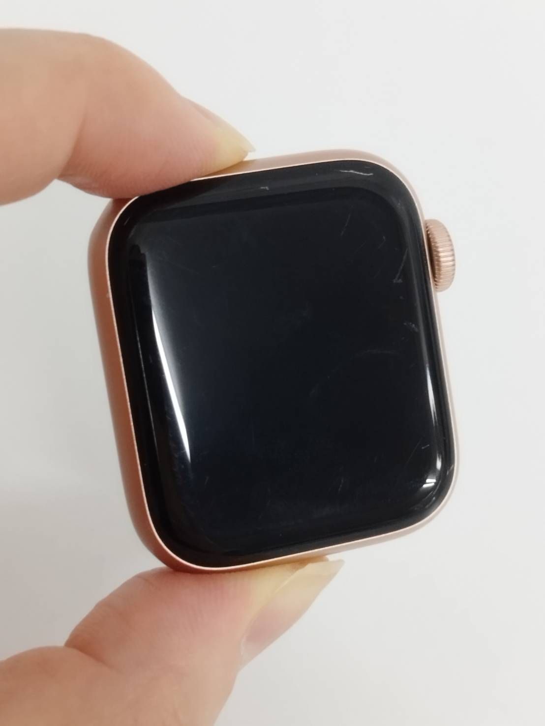 Apple Watch SE 第1世代 40mm ゴールド Cランク - メルカリ