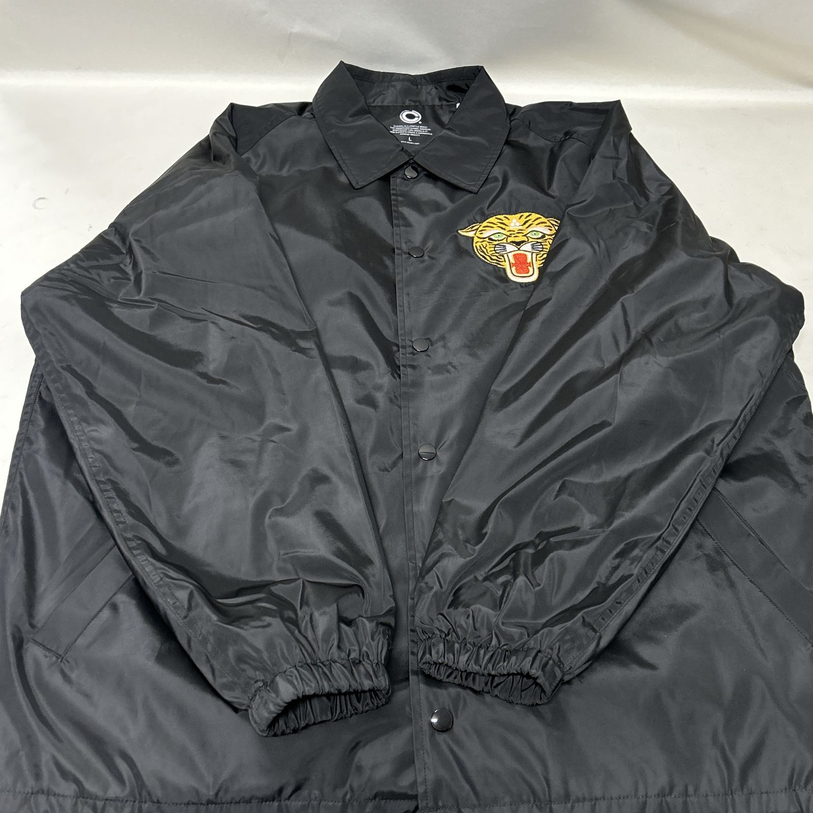 浜館75-2370] [店舗併売品] Cloveru TIGER COACH JACKET 23 クローバル